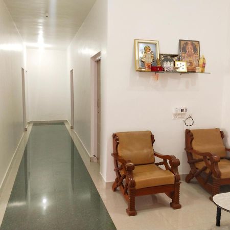 Dreams Cottage Уті Екстер'єр фото