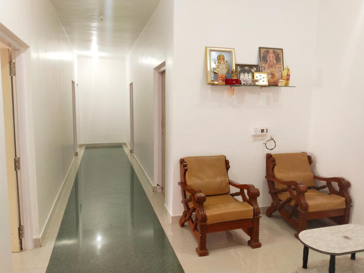 Dreams Cottage Уті Екстер'єр фото